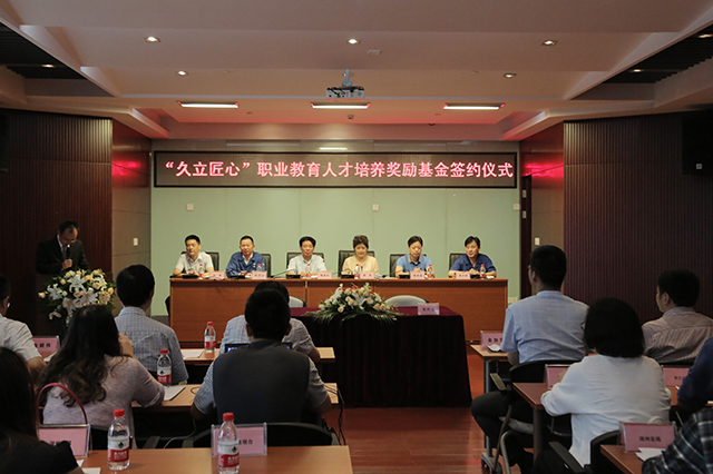 鉴黑担保网(jhdbw)·最具权威唯一维权担保平台