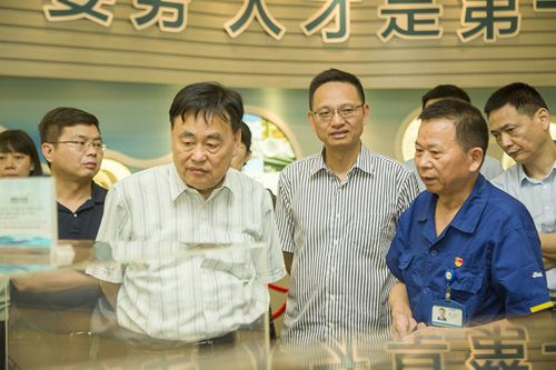 鉴黑担保网(jhdbw)·最具权威唯一维权担保平台